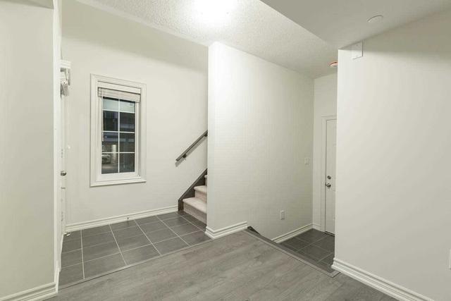 215 - 2472 Rosedrop Path, Townhouse with 3 bedrooms, 3 bathrooms and 2 parking in Oshawa ON | Image 21