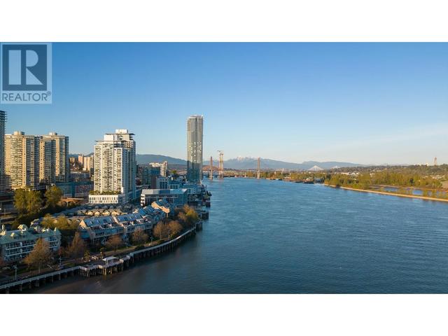 1105 - 1235 Quayside Drive, Condo with 2 bedrooms, 2 bathrooms and 1 parking in New Westminster BC | Image 2