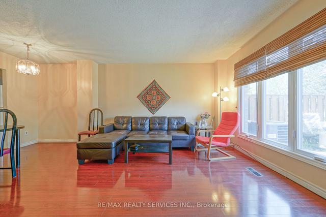 143 - 475 Bramalea Rd, Townhouse with 3 bedrooms, 2 bathrooms and 2 parking in Brampton ON | Image 36