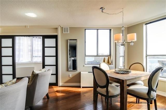 1001 - 270 Queens Quay W, Condo with 1 bedrooms, 1 bathrooms and 1 parking in Toronto ON | Image 5