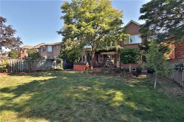 1324 Saddler Circ, House detached with 4 bedrooms, 3 bathrooms and 2 parking in Oakville ON | Image 19