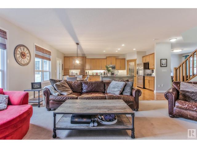 349 Griesbach School Rd Nw, House detached with 4 bedrooms, 3 bathrooms and 4 parking in Edmonton AB | Image 17