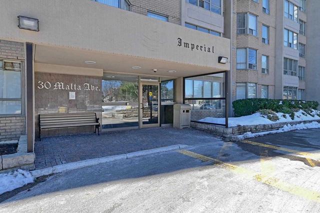 1003 - 30 Malta Ave, Condo with 3 bedrooms, 2 bathrooms and 2 parking in Brampton ON | Image 12