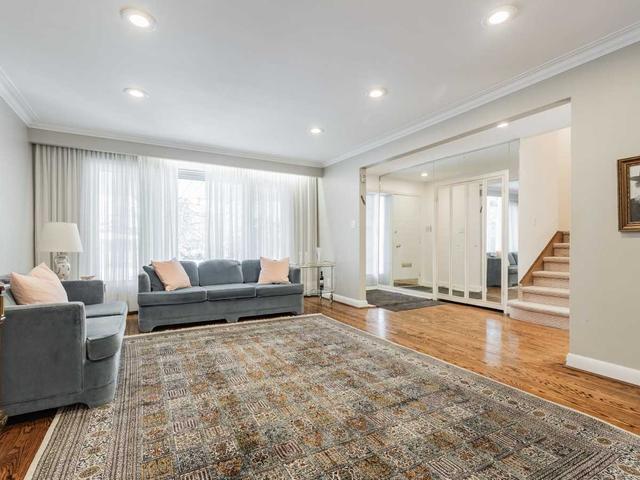 51 Palm Dr, House detached with 4 bedrooms, 3 bathrooms and 6 parking in Toronto ON | Image 21