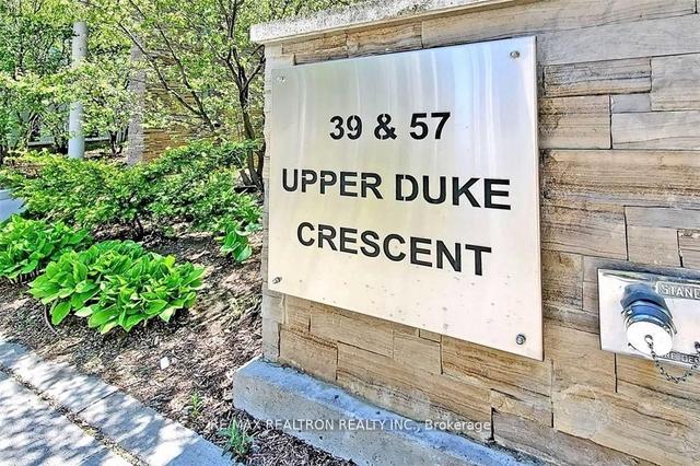 609 - 57 Upper Duke Cres, Condo with 2 bedrooms, 2 bathrooms and 1 parking in Markham ON | Image 12