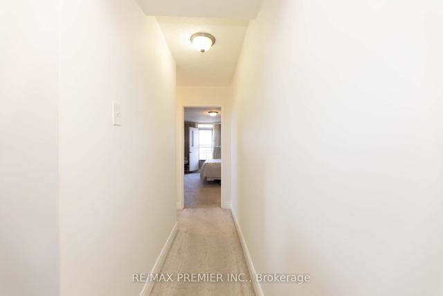 1108 - 49 Silverstone Dr, Condo with 3 bedrooms, 2 bathrooms and 1 parking in Toronto ON | Image 9