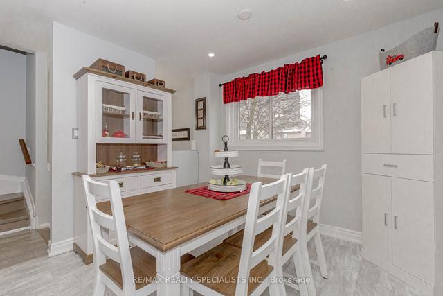 36 Carleton Pl, Townhouse with 3 bedrooms, 2 bathrooms and 2 parking in Brampton ON | Image 38