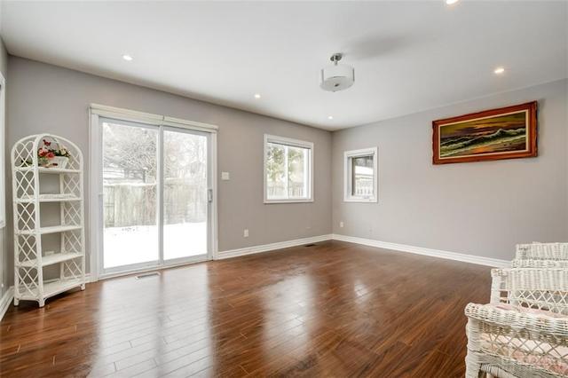 1468 Bortolotti Crescent, House detached with 4 bedrooms, 2 bathrooms and 6 parking in Ottawa ON | Image 3