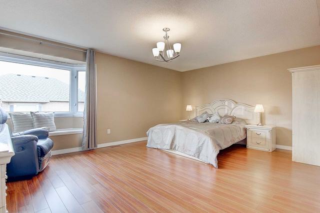 7 Nichols Blvd, House detached with 4 bedrooms, 5 bathrooms and 5 parking in Markham ON | Image 14