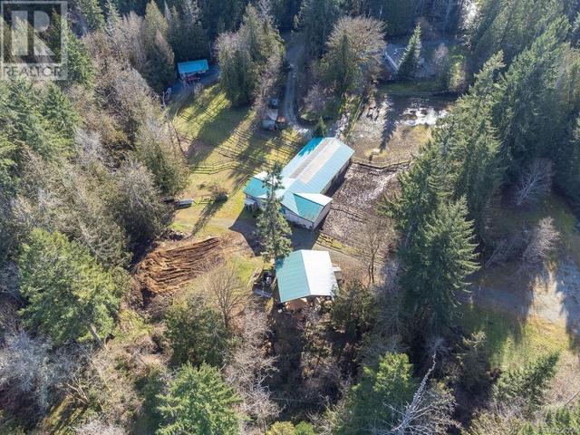 4391 Best Rd, House detached with 4 bedrooms, 2 bathrooms and 10 parking in Alberni Clayoquot F BC | Image 2