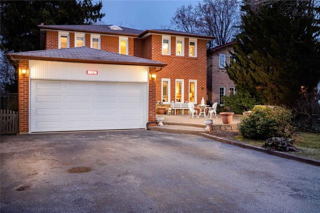 327a Beechgrove Dr, House detached with 4 bedrooms, 4 bathrooms and 12 parking in Toronto ON | Image 1