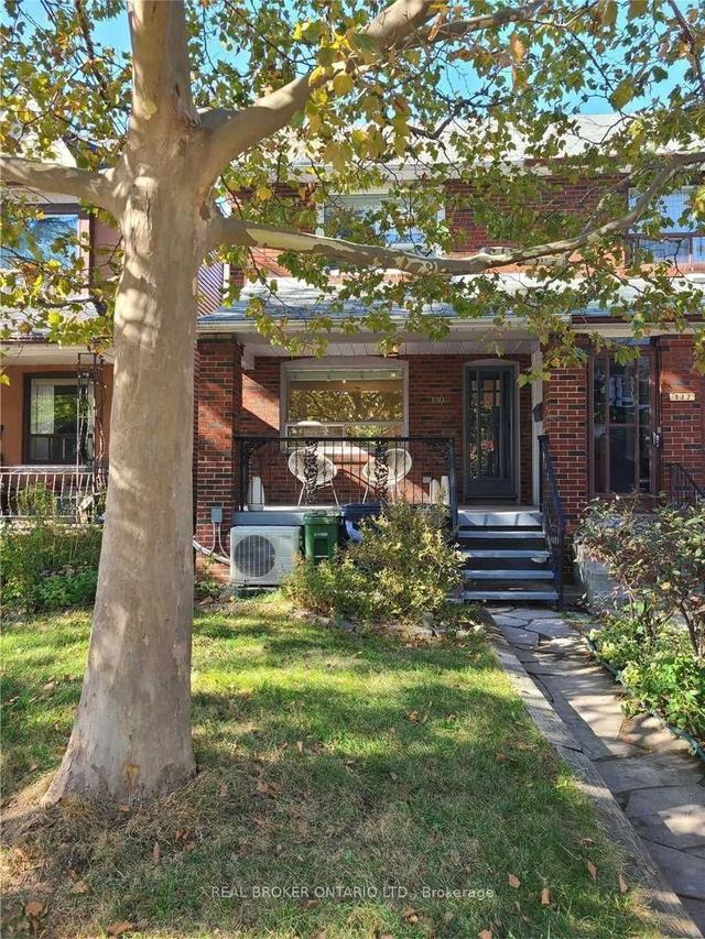 130 Harvie Ave, House attached with 3 bedrooms, 1 bathrooms and 2 parking in Toronto ON | Image 1