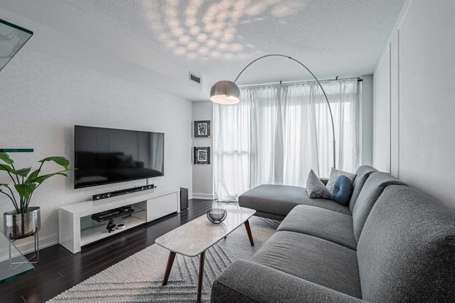 1509 - 38 Dan Leckie Way, Condo with 1 bedrooms, 2 bathrooms and 1 parking in Toronto ON | Image 1