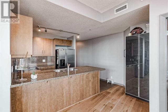 1306, - 210 15 Avenue Se, Condo with 2 bedrooms, 2 bathrooms and 1 parking in Calgary AB | Image 16