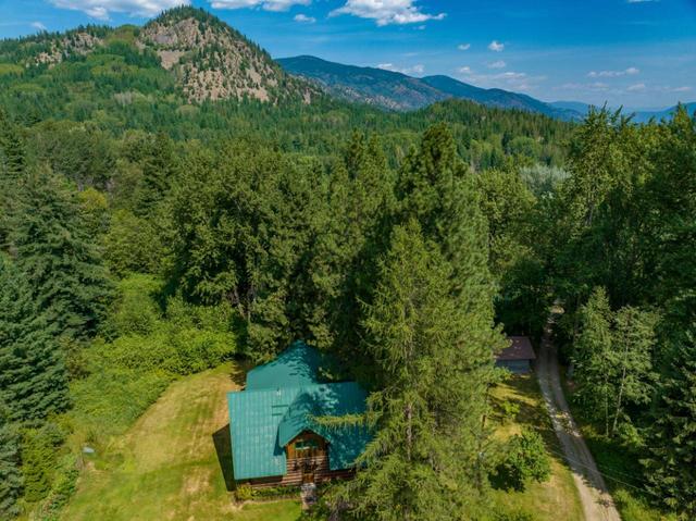3150 Hanna Creek Road, House detached with 2 bedrooms, 2 bathrooms and null parking in Kootenay Boundary B BC | Image 85