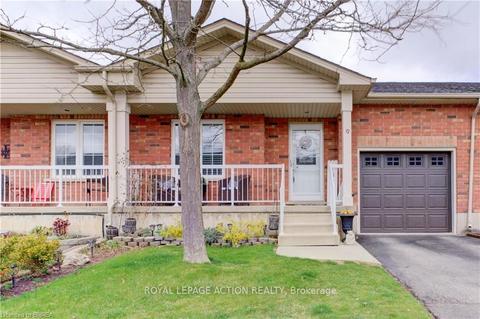 19 - 54 Garden Ave, Townhouse with 2 bedrooms, 1 bathrooms and 2 parking in Brantford ON | Card Image