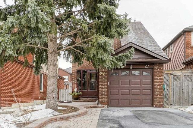 27 Scotia Dr, House detached with 3 bedrooms, 2 bathrooms and 5 parking in Brampton ON | Image 1