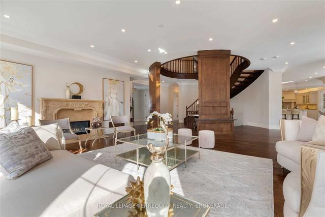 1 Tanvalley Crt, House detached with 4 bedrooms, 6 bathrooms and 8 parking in Toronto ON | Image 39