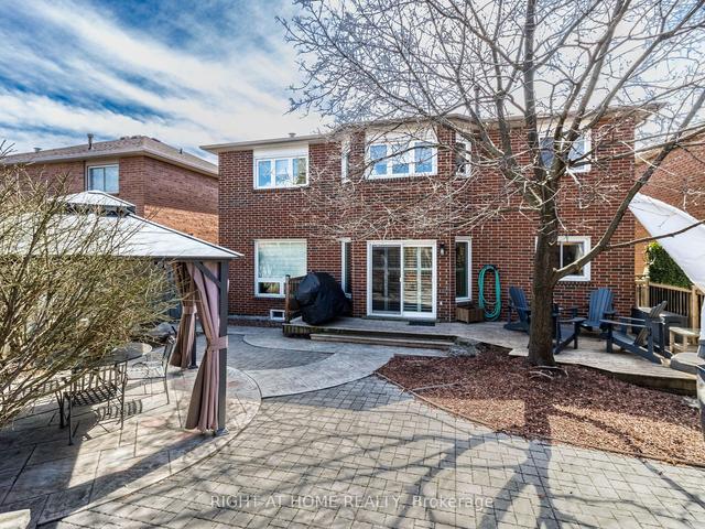 2595 Ambercroft Tr, House detached with 4 bedrooms, 4 bathrooms and 4 parking in Mississauga ON | Image 29