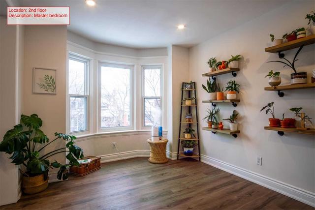 22 Gage Ave S, House detached with 4 bedrooms, 4 bathrooms and 5 parking in Hamilton ON | Image 2