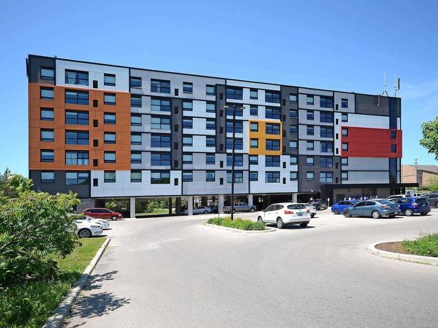121 - 1291 Gordon St, Condo with 3 bedrooms, 3 bathrooms and 1 parking in Guelph ON | Image 12
