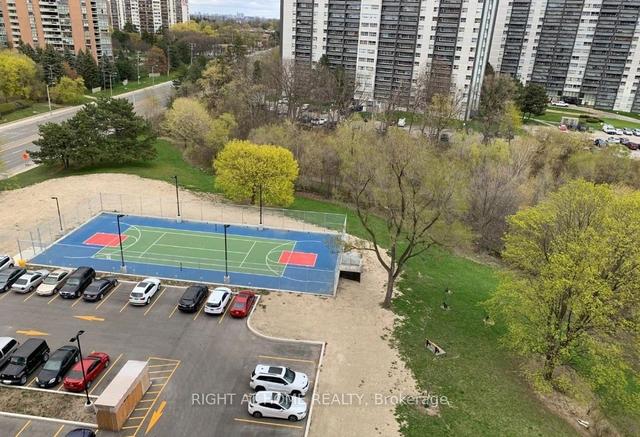 1205 - 11 Wincott Dr, Condo with 3 bedrooms, 2 bathrooms and 1 parking in Toronto ON | Image 14