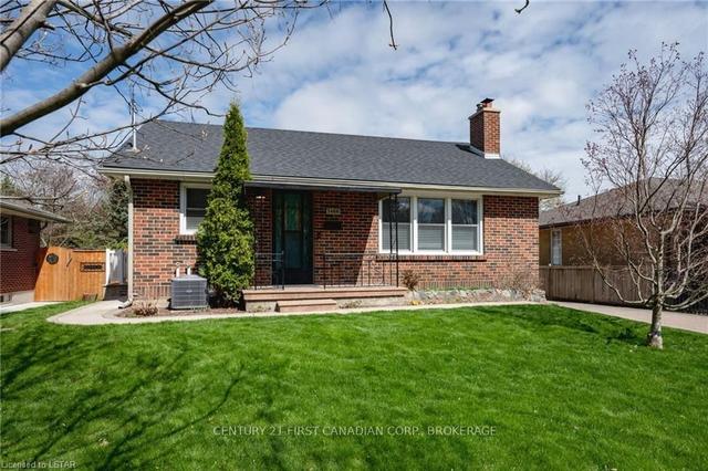 1466 Oakdale St, House detached with 2 bedrooms, 2 bathrooms and 4 parking in London ON | Image 34