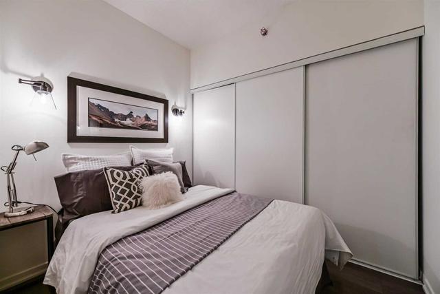612w - 36 Lisgar St, Condo with 2 bedrooms, 1 bathrooms and 0 parking in Toronto ON | Image 10