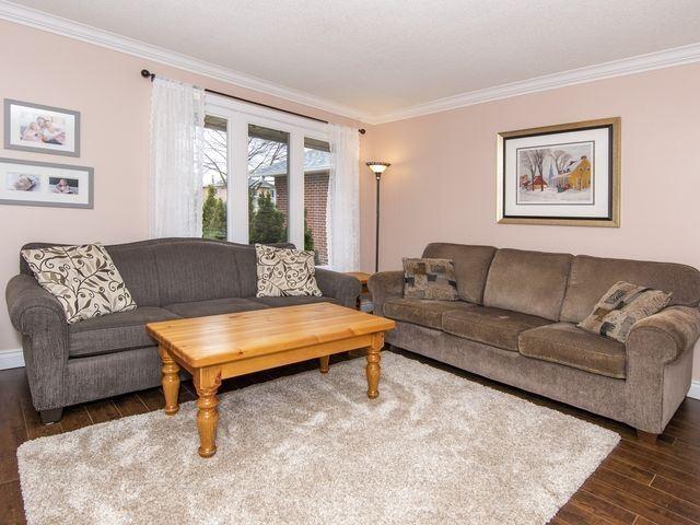 98 Rushmore Cres, House attached with 3 bedrooms, 2 bathrooms and 3 parking in Brampton ON | Image 31