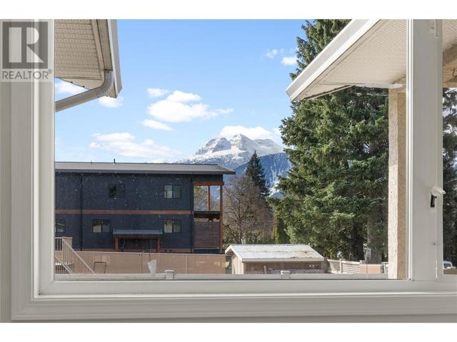 3 - 151 Columbia Park Drive, House attached with 3 bedrooms, 1 bathrooms and 2 parking in Revelstoke BC | Image 20