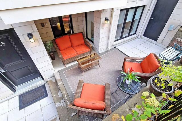 th125 - 40 Carnation Ave, Townhouse with 2 bedrooms, 2 bathrooms and 1 parking in Toronto ON | Image 20