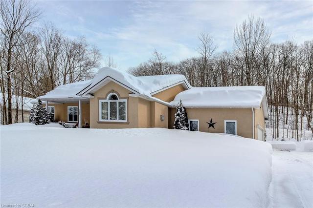 100 Arlynn Crescent, House detached with 3 bedrooms, 1 bathrooms and 8 parking in Penetanguishene ON | Image 1