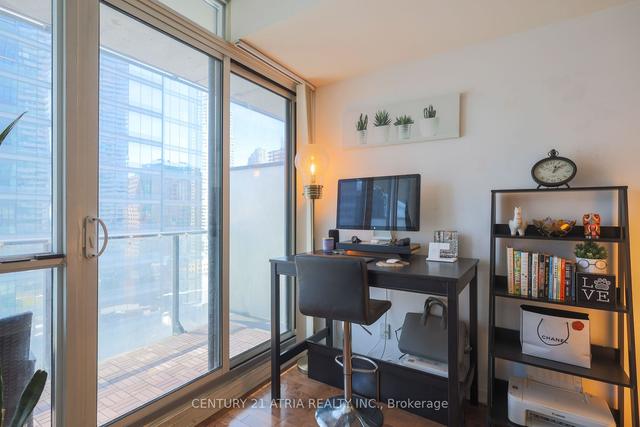 1706 - 65 Bremner Blvd, Condo with 1 bedrooms, 1 bathrooms and 0 parking in Toronto ON | Image 16