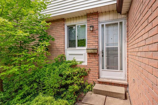 175 Ironwood Rd, House detached with 4 bedrooms, 2 bathrooms and 3 parking in Guelph ON | Image 30