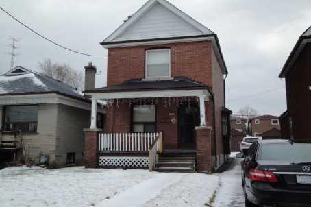 5 Bexley Cres, House detached with 2 bedrooms, 2 bathrooms and 2 parking in Toronto ON | Image 1