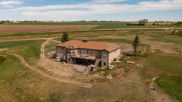 100043 25 Highway, House detached with 3 bedrooms, 3 bathrooms and 10 parking in Lethbridge County AB | Image 5
