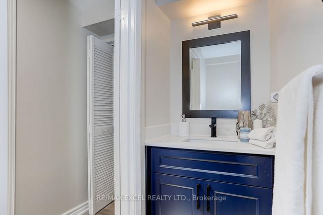 89 Song Meadoway, Townhouse with 3 bedrooms, 2 bathrooms and 2 parking in Toronto ON | Image 39