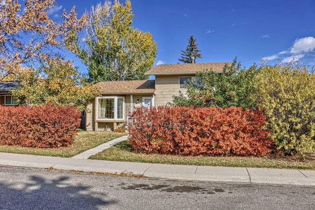 1344 Pennsburg Road Se, House detached with 3 bedrooms, 1 bathrooms and 2 parking in Calgary AB | Image 44