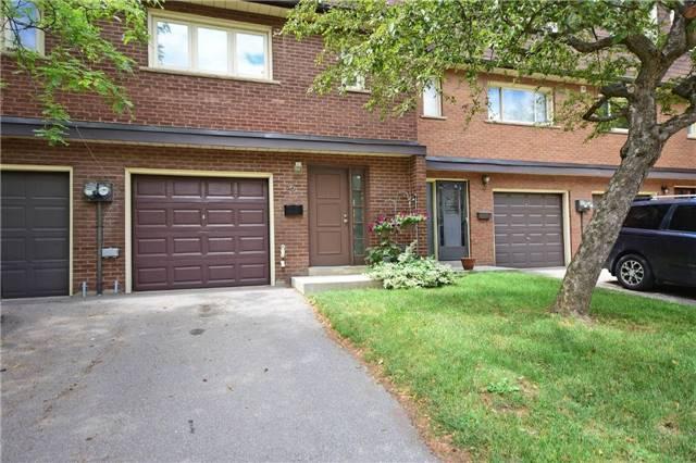 79 Silver Shadow Path, Townhouse with 3 bedrooms, 2 bathrooms and 1 parking in Toronto ON | Image 1