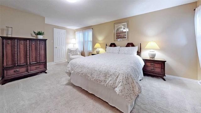 29 Redwood Lane, House detached with 3 bedrooms, 3 bathrooms and 6 parking in Markham ON | Image 8