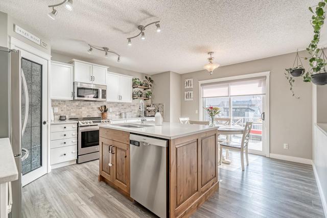 266 Everstone Drive Sw, House detached with 3 bedrooms, 2 bathrooms and 4 parking in Calgary AB | Image 9