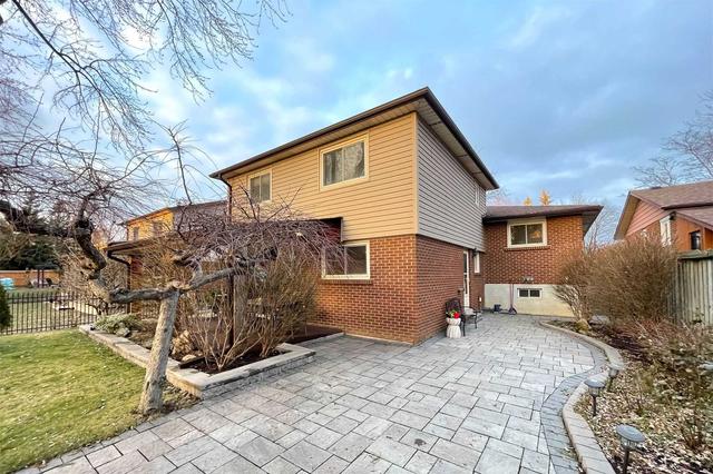 3366 Rhonda Valy, House detached with 4 bedrooms, 3 bathrooms and 4 parking in Mississauga ON | Image 27