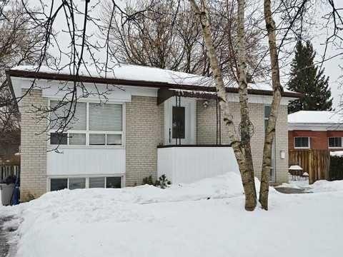 90 Boothbay Cres, Newmarket, ON, L3Y1Y5 | Card Image