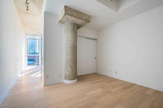 709 - 318 King St E, Condo with 1 bedrooms, 1 bathrooms and 0 parking in Toronto ON | Image 4