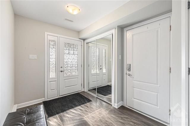 615 Prominence Way, Townhouse with 2 bedrooms, 2 bathrooms and 2 parking in Ottawa ON | Image 4