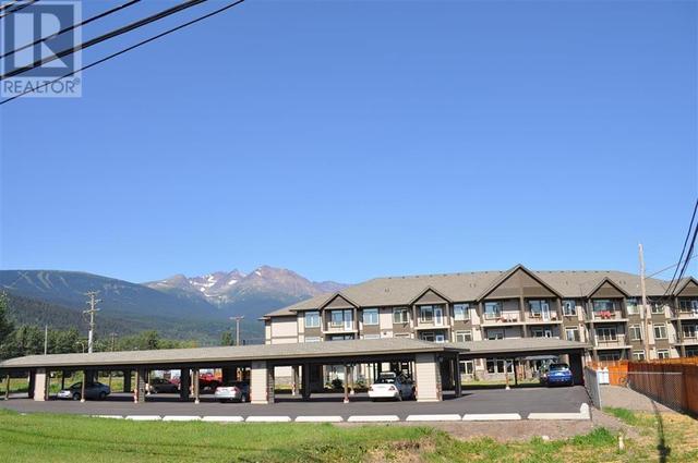 211 - 3684 Princess Crescent, Condo with 2 bedrooms, 2 bathrooms and null parking in Smithers BC | Image 4