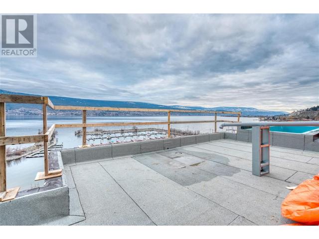 106 - 13415 Lakeshore Drive, Condo with 3 bedrooms, 2 bathrooms and 2 parking in Summerland BC | Image 10