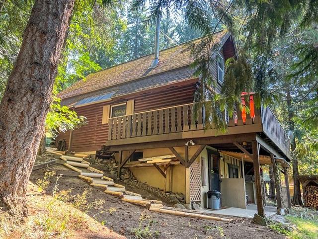 16253 Selkirk Road, House detached with 2 bedrooms, 2 bathrooms and 4 parking in Central Kootenay A BC | Image 28