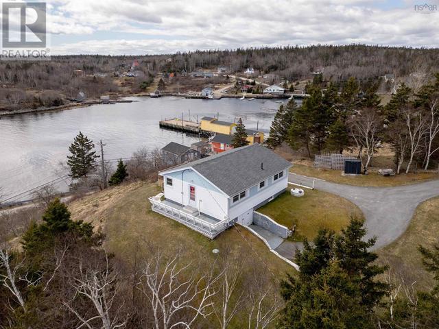 21 Minnie Miller Lane, House detached with 2 bedrooms, 1 bathrooms and null parking in Chester NS | Image 6