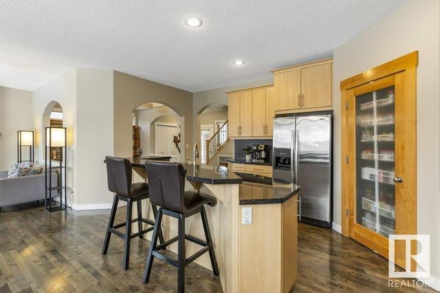 2708 Anderson Cr Sw, House detached with 6 bedrooms, 3 bathrooms and 4 parking in Edmonton AB | Image 13